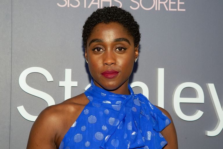 LA PRIMERA 007 NEGRA